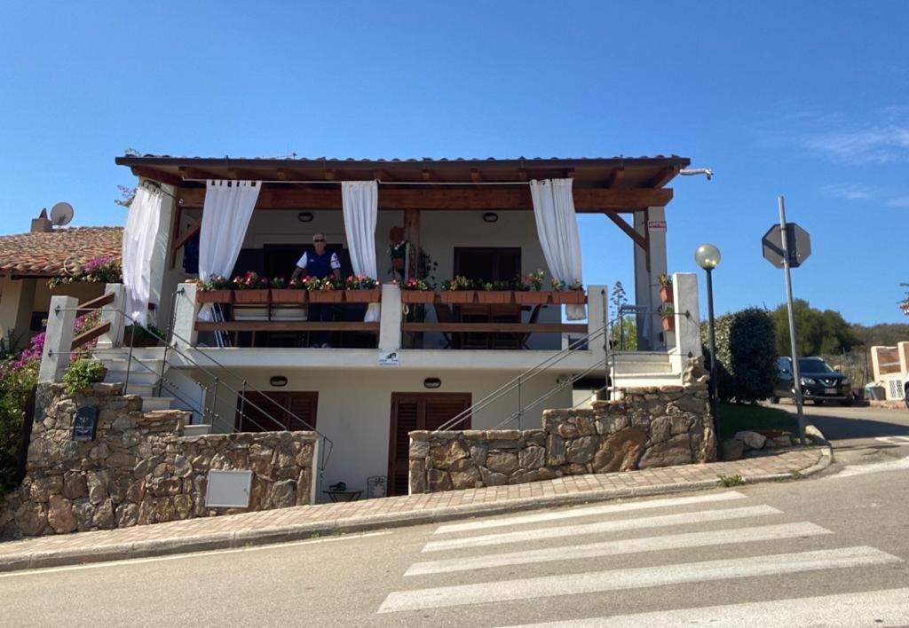 Appartement Blue Portrait House à Golfo Aranci Extérieur photo