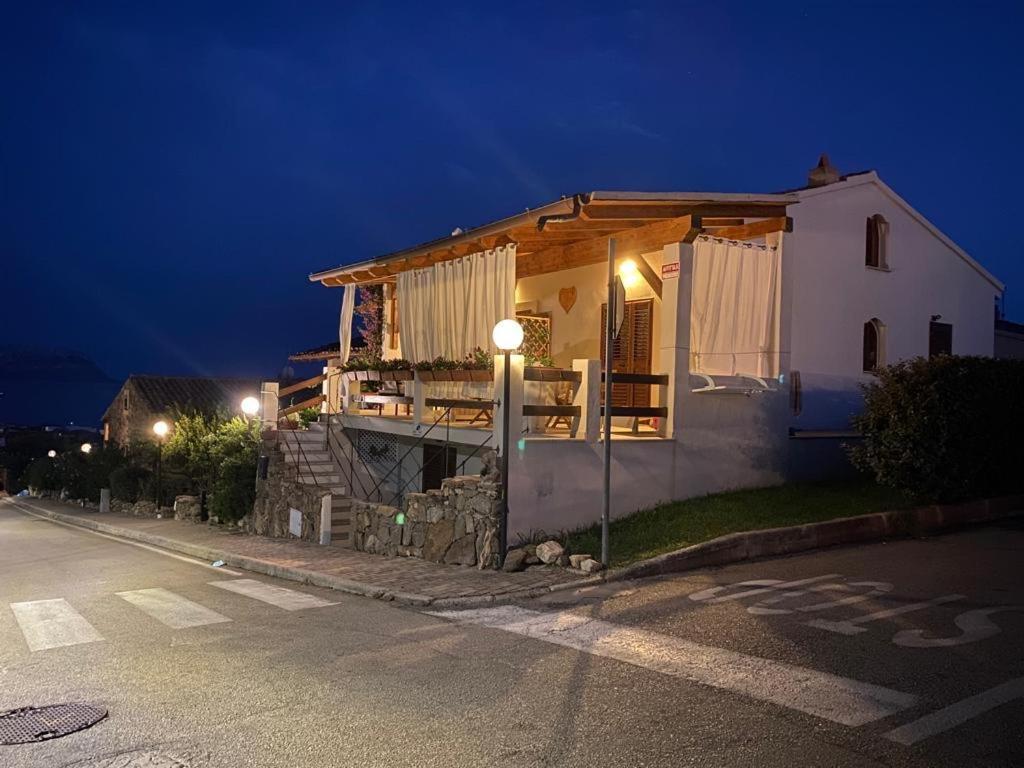 Appartement Blue Portrait House à Golfo Aranci Extérieur photo