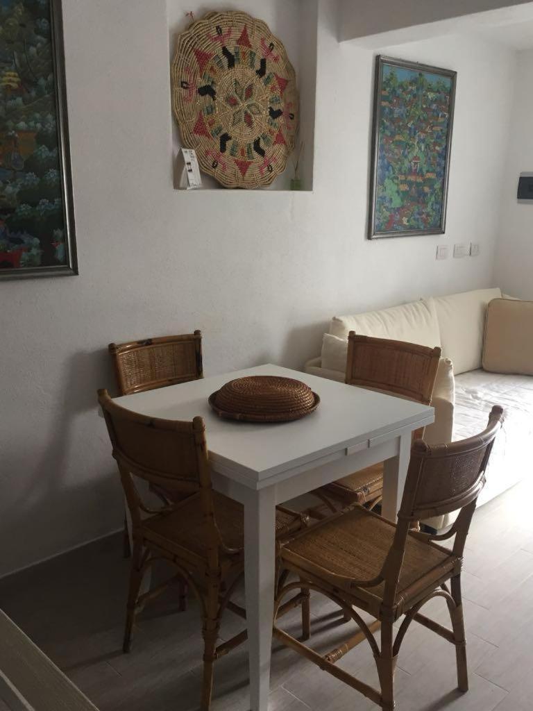 Appartement Blue Portrait House à Golfo Aranci Extérieur photo