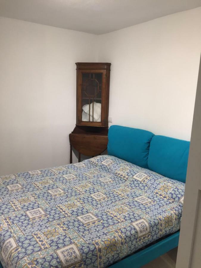 Appartement Blue Portrait House à Golfo Aranci Extérieur photo